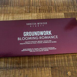 Groundwork Palette Blooming Romance